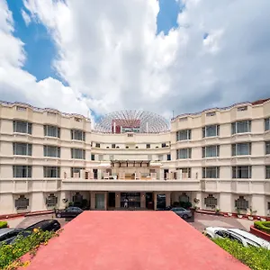 4* Hotel Howard Plaza The Fern, Agra